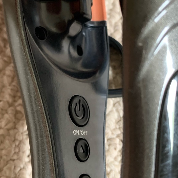 Revlon Adjustable Waver - Picture 6 of 13